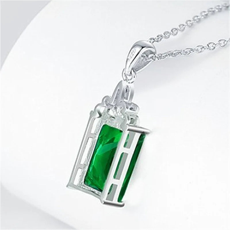 Elegant Rectangluar Emerald Pendant Necklace