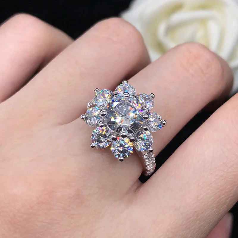 1CT/2CT Moissanite Sunflower Engagement Ring