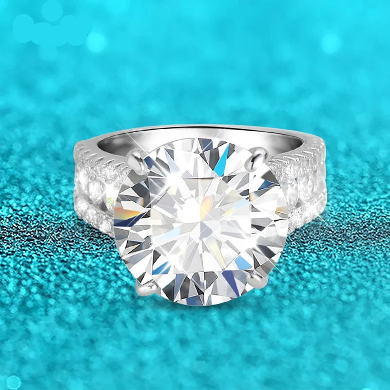 10CT Moissanite Wedding Ring