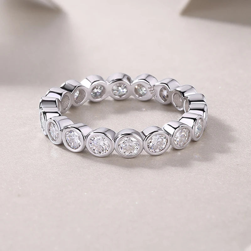 1.8/0.5 carat Moissanite Eternity Band (18K White Gold-Plated)