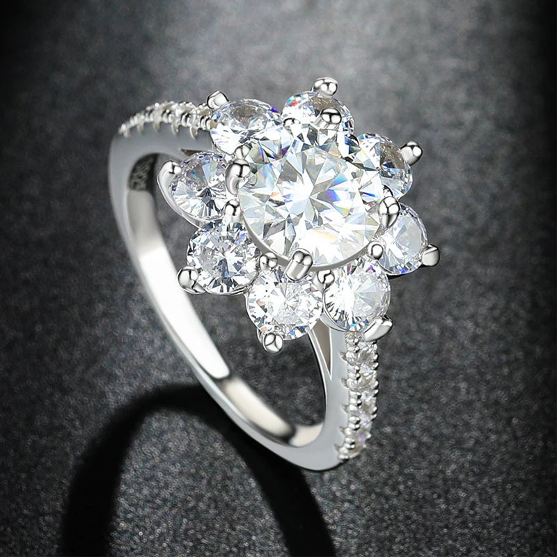 1CT/2CT Moissanite Sunflower Engagement Ring