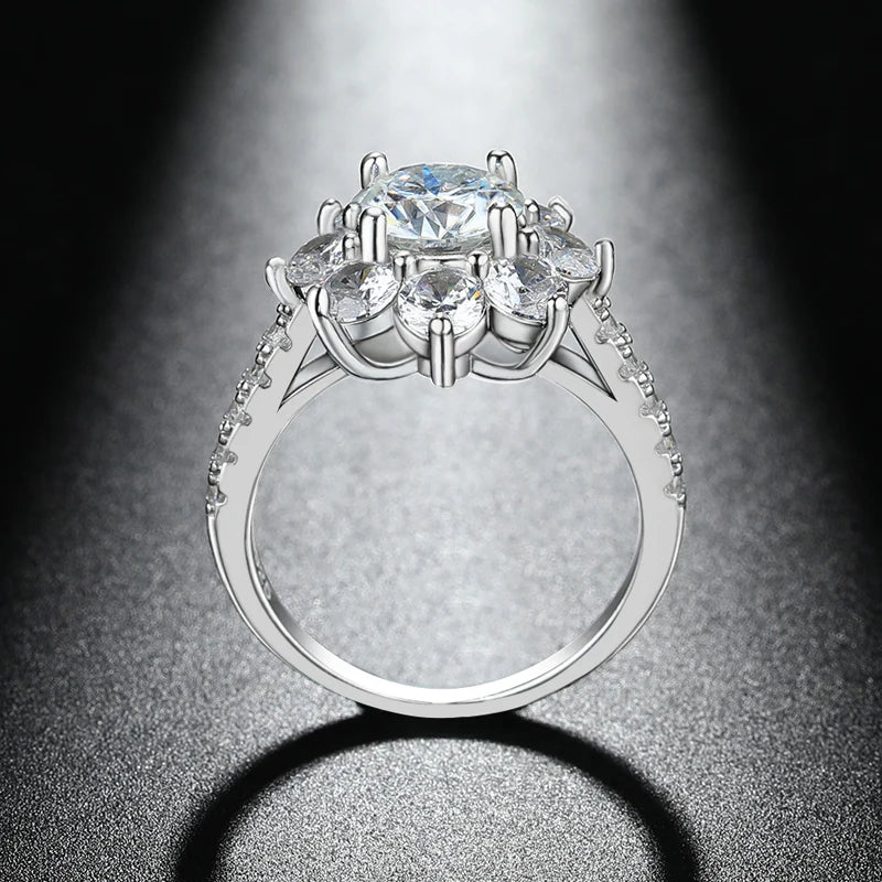 1CT/2CT Moissanite Sunflower Engagement Ring