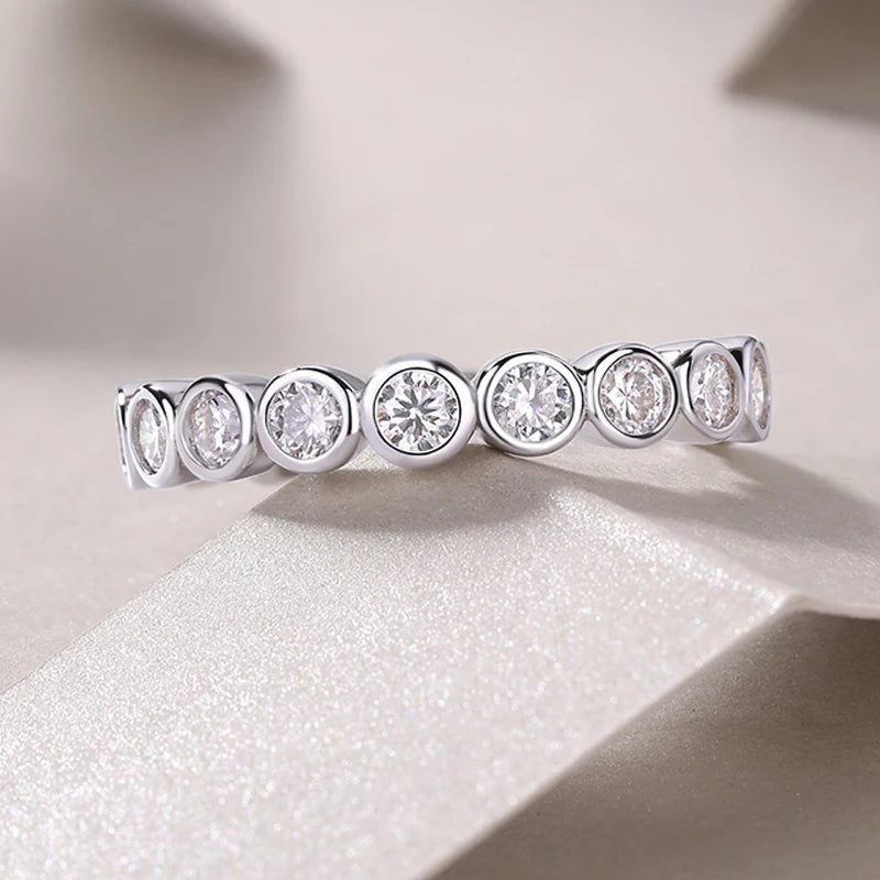 1.8/0.5 carat Moissanite Eternity Band (18K White Gold-Plated)