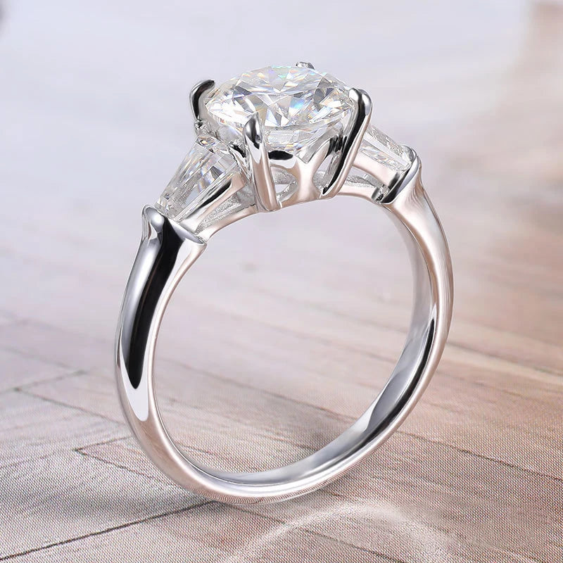 18K White Gold-Plated 2.8CT Moissanite Halo Ring