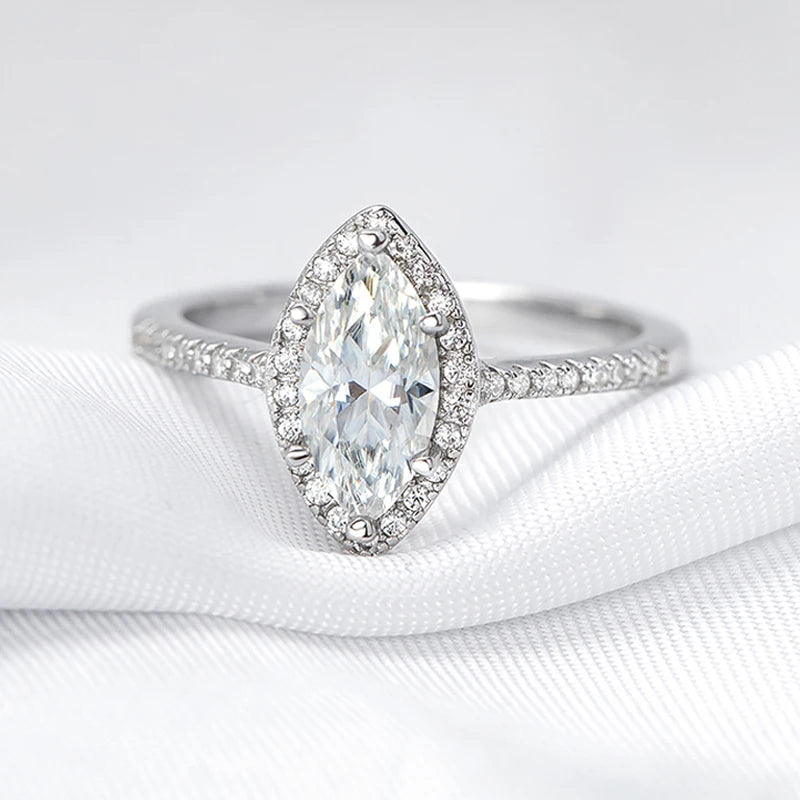 1CT Marquise-Cut Moissanite Wedding Band