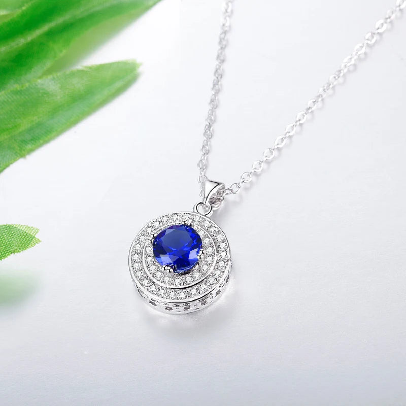 Elegant Round Zircon Pendant Necklace in Silver