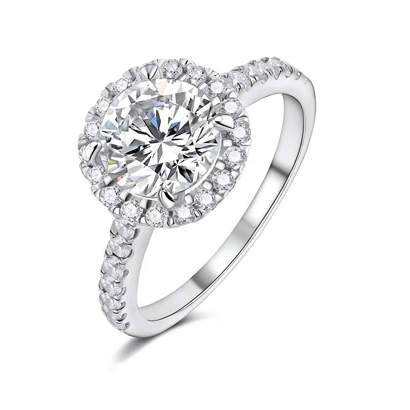 18k White Gold-Plated Moissanite Wedding Ring