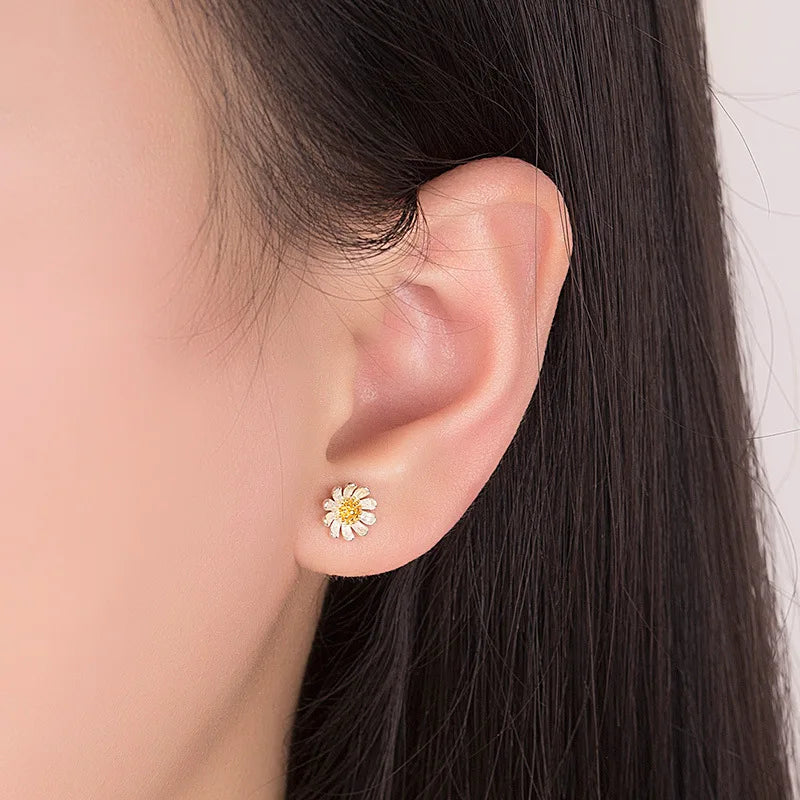 925 Sterling Silver Vintage Flower Stud Earrings